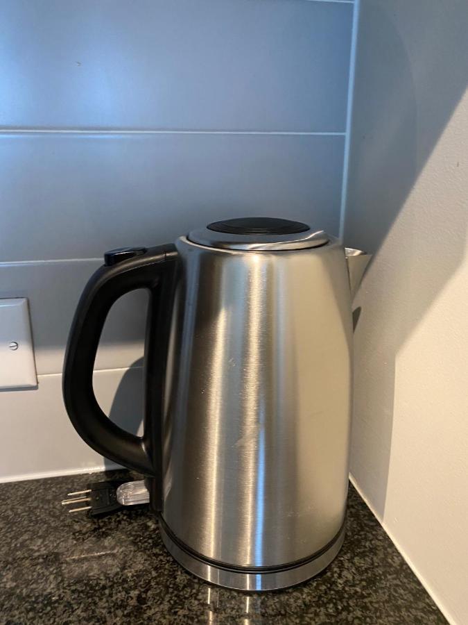 Cozy 2 Bedroom Free Parking Downtown Toronto 1Min Scotiabank Arena Tff Cn Tower Rogers Centre Union Station Extérieur photo
